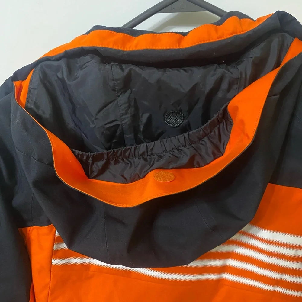 Jacket - Picture 4 of 4